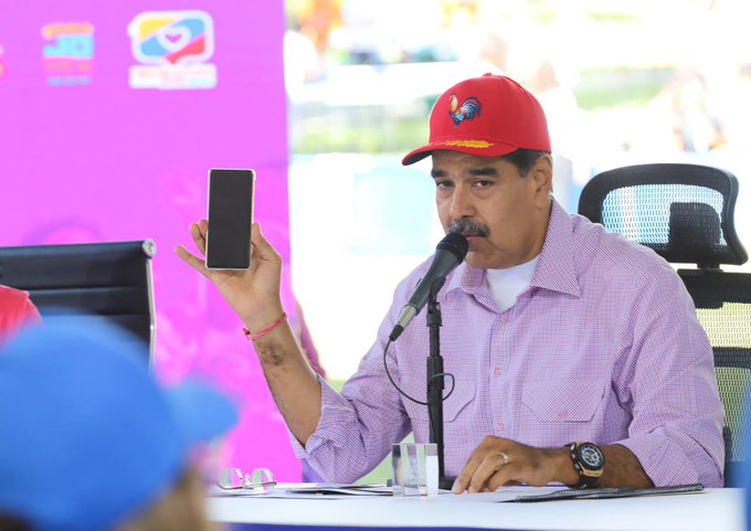 Presidente alertó a los jóvenes venezolanos sobre guerra cognitiva en las redes sociales