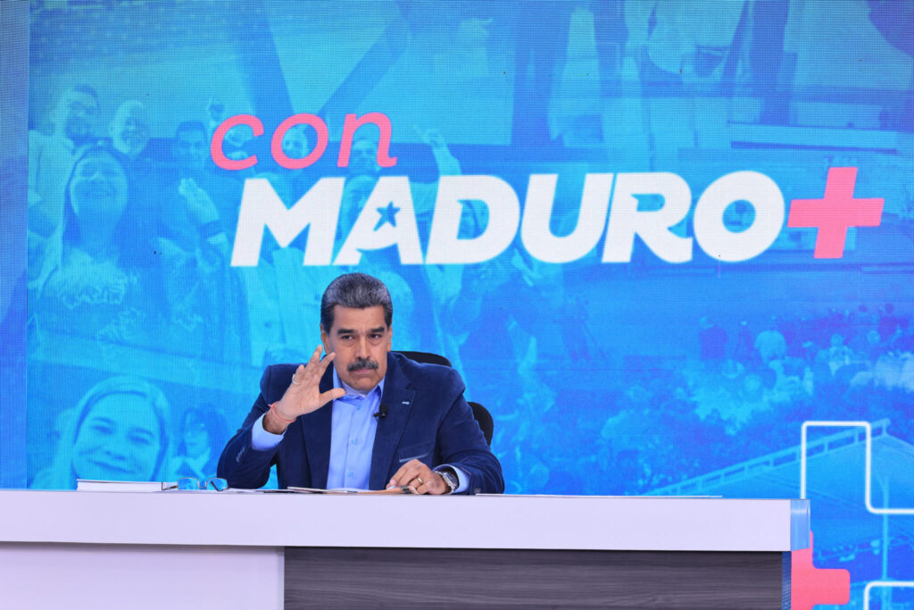 Maduro: La paz solo se puede lograr con el respeto del Derecho Internacional